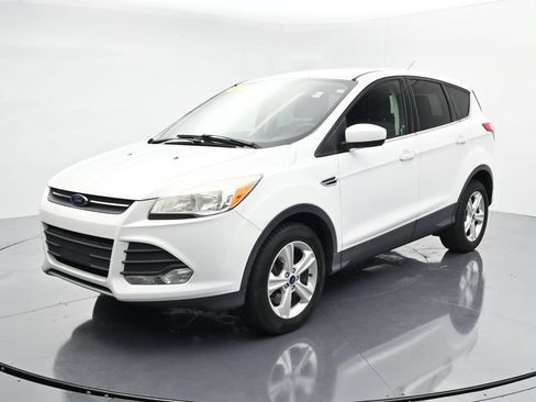 Used 2016 Ford Escape SE AWD/4WD image 4