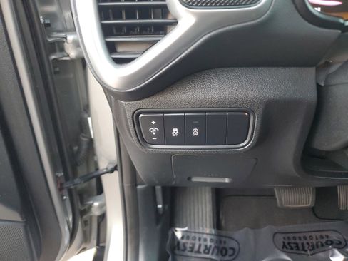 Certified 2024 Kia Soul LX w/ Option Group 015 FWD image 26