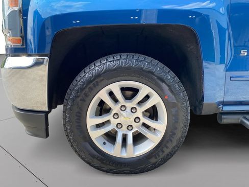 Certified 2018 Chevrolet Silverado 1500 LT w/ All Star Edition AWD/4WD image 9