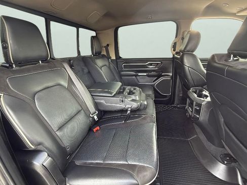 Used 2019 RAM 1500 Laramie image 28