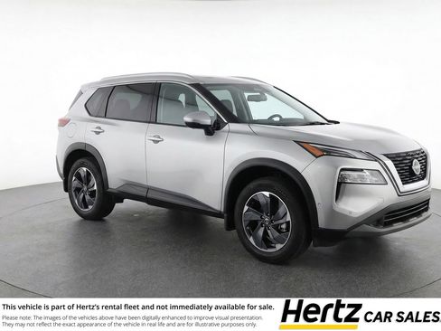 Used 2025 Nissan Rogue SV FWD image 1