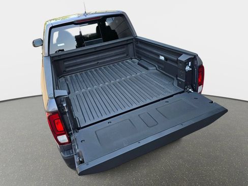 Used 2021 Honda Ridgeline RTL-E image 16