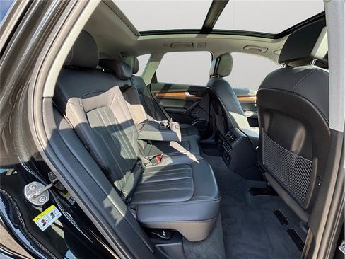 Used 2023 Audi Q5 2.0T Premium Plus w/ Premium Plus Package image 46