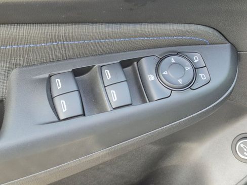 Certified 2024 Buick Envista Sport Touring w/ Convenience I Package FWD image 11