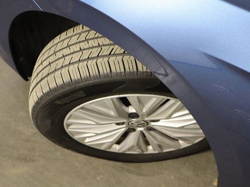 Used 2020 Volkswagen Jetta S image 27