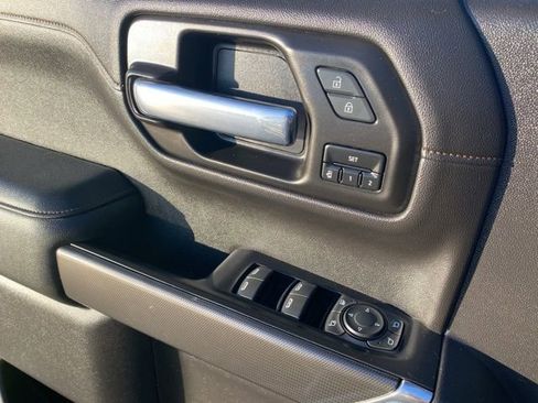 Used 2021 GMC Sierra 1500 AT4 image 22