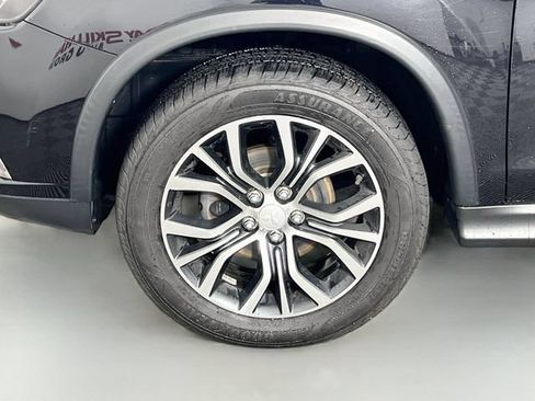 Used 2017 Mitsubishi Outlander Sport LE AWD/4WD image 10