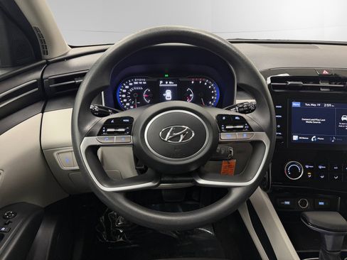 Used 2024 Hyundai Tucson SE AWD/4WD image 12