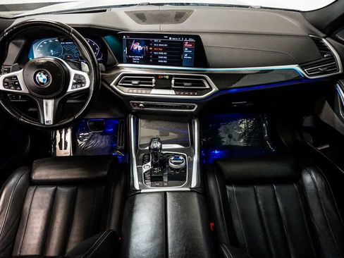 Used 2021 BMW X6 M50i w/ Executive Package image 15