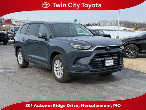 Certified 2025 Toyota Grand Highlander XLE AWD (Natl) image 1