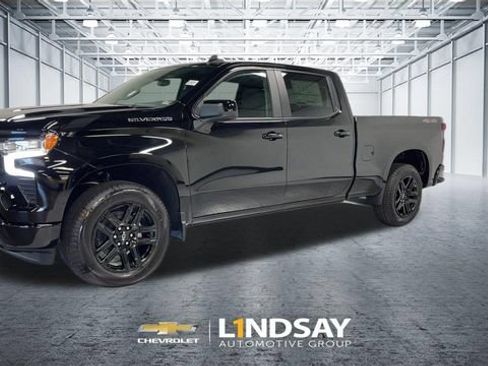Used 2024 Chevrolet Silverado 1500 RST w/ Convenience Package II AWD/4WD image 2