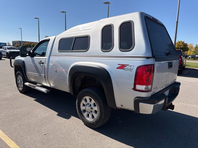 Used 2013 GMC Sierra 2500 SLE w/ SLE Preferred Package AWD/4WD image 3