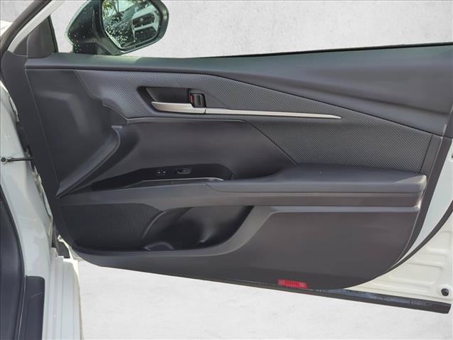 Certified 2025 Toyota Camry SE FWD image 18