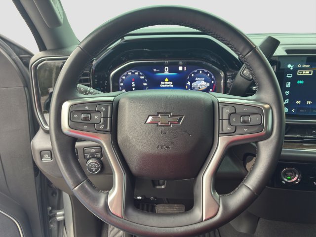 Used 2023 Chevrolet Silverado 1500 RST AWD/4WD image 16