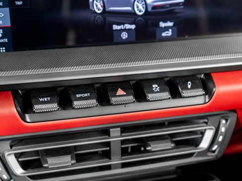 Used 2021 Porsche 911 Carrera 4S image 39