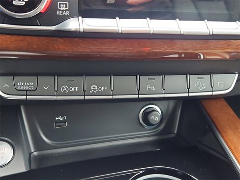 Certified 2024 Audi A4 2.0T allroad Premium Plus image 17