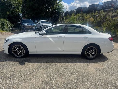 Used 2023 Mercedes-Benz E 350 4MATIC Sedan image 2