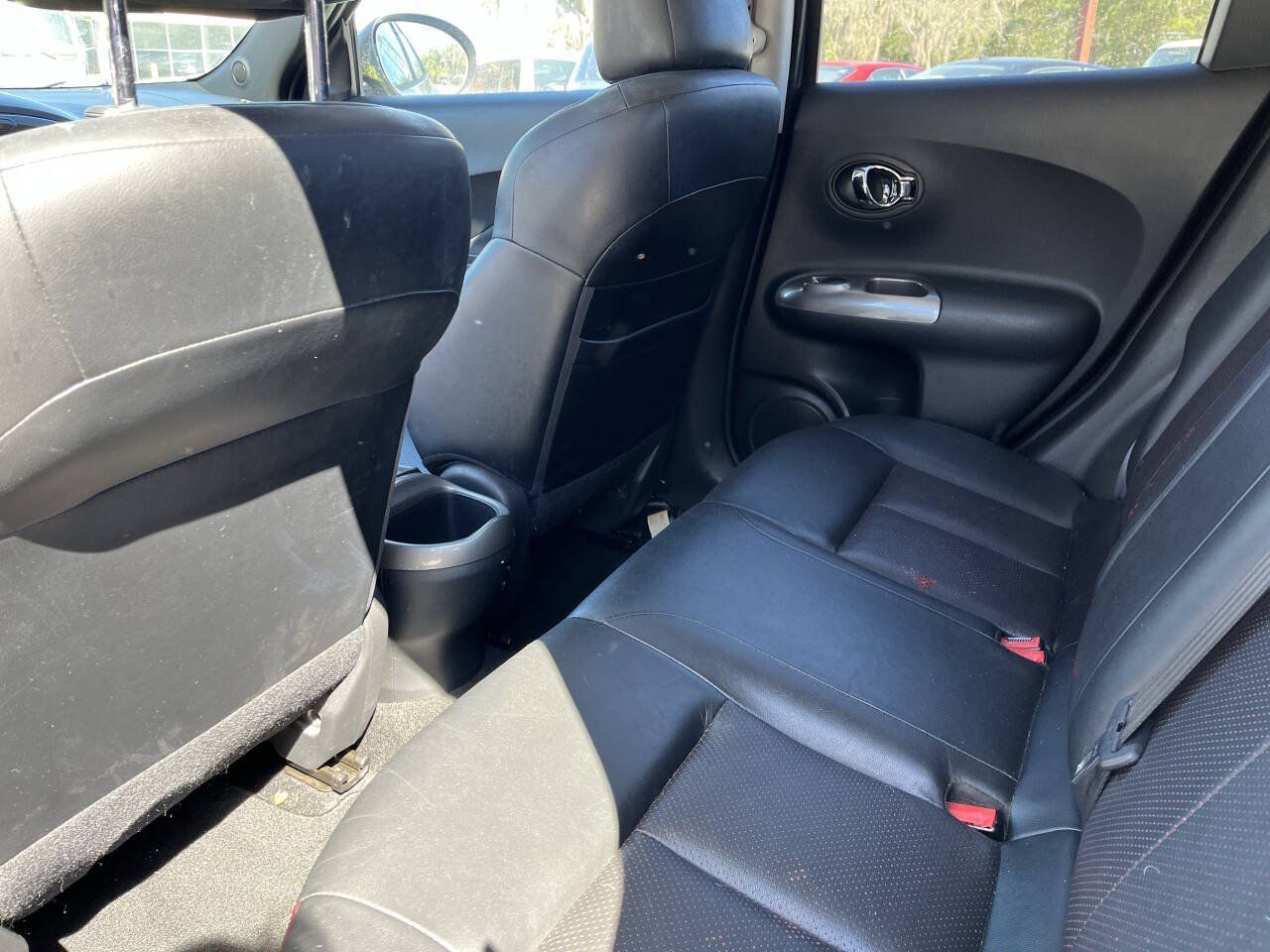Used 2012 Nissan Juke SL FWD image 10