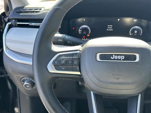 Used 2022 Jeep Compass Limited w/ Elite Group image 26