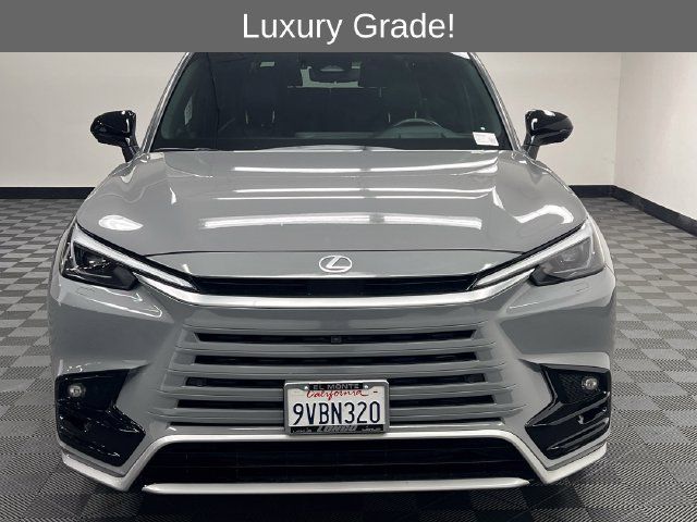 Certified 2025 Lexus TX 500h AWD w/ Technology Package image 3