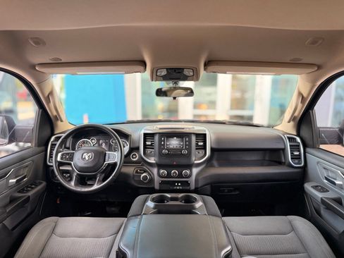 Used 2019 RAM 1500 Big Horn RWD image 2