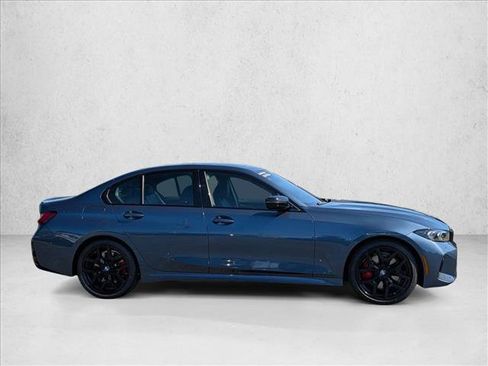 Certified 2025 BMW 330i Sedan w/ M Sport Package image 4