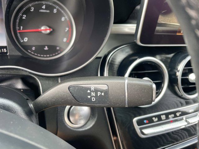 Used 2019 Mercedes-Benz GLC 300 4MATIC image 33