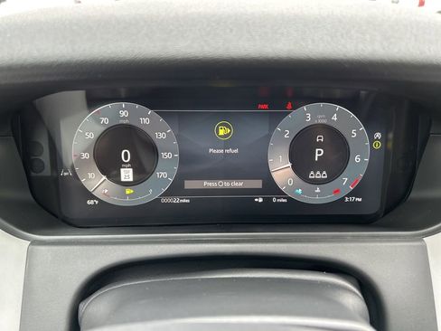 New 2026 Land Rover Range Rover Velar Dynamic SE image 27