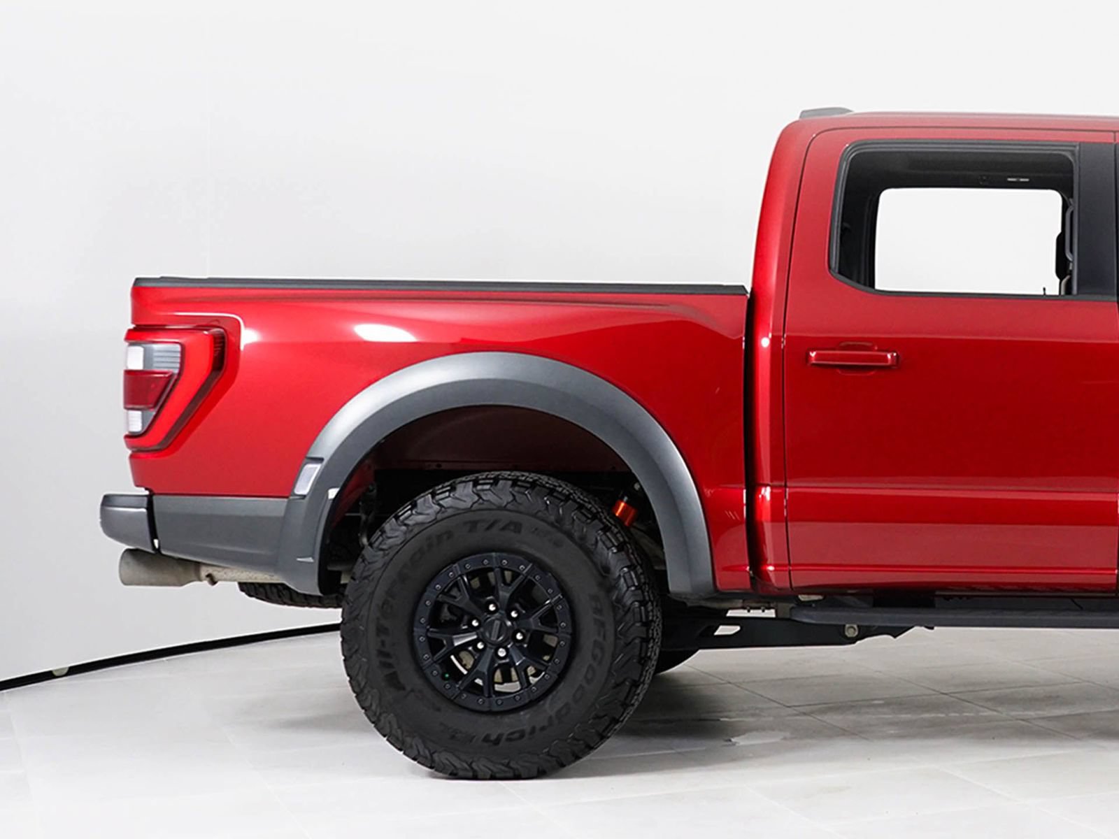 Used 2023 Ford F150 Raptor w/ Raptor 37 Performance Package AWD/4WD image 14