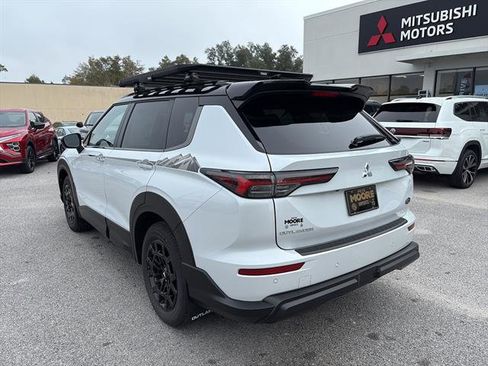 New 2026 Mitsubishi Outlander Trail Edition image 4