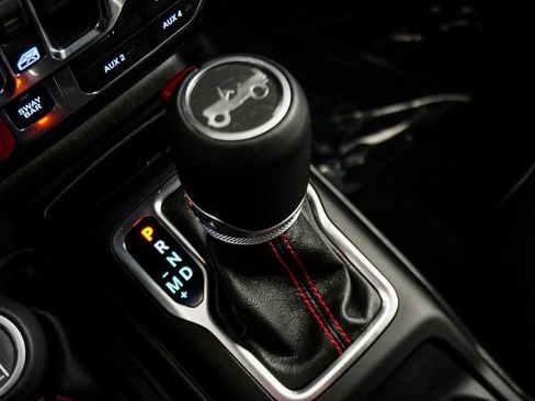 Used 2019 Jeep Wrangler Unlimited Rubicon image 24