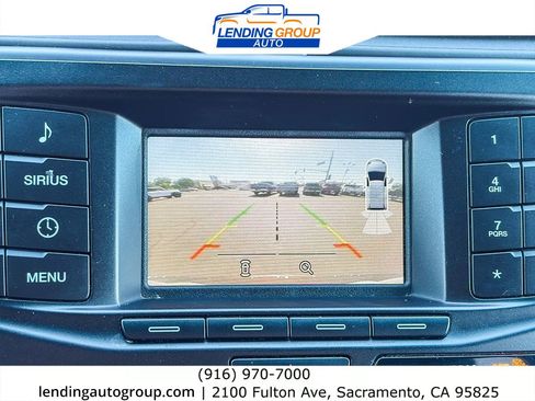 Used 2017 Ford Explorer XLT FWD image 23