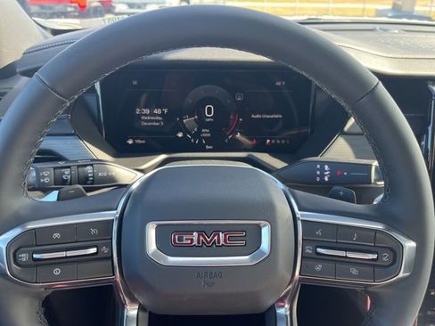 New 2026 GMC Acadia Elevation image 21