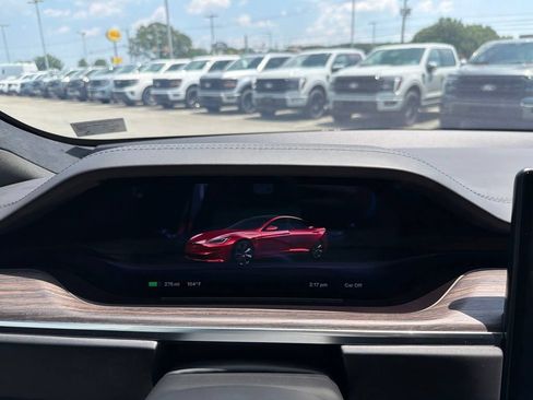 Used 2022 Tesla Model S AWD/4WD image 27