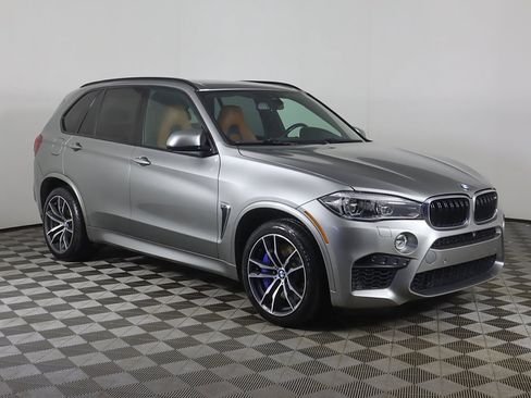 Used 2017 BMW X5 M image 2
