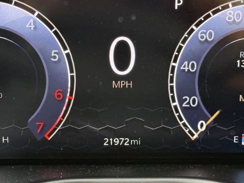 Certified 2025 Jeep Compass Limited w/ Elite Group AWD/4WD image 18