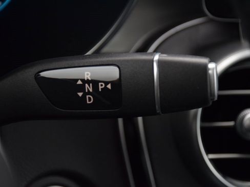 Used 2022 Mercedes-Benz GLC 300 image 31