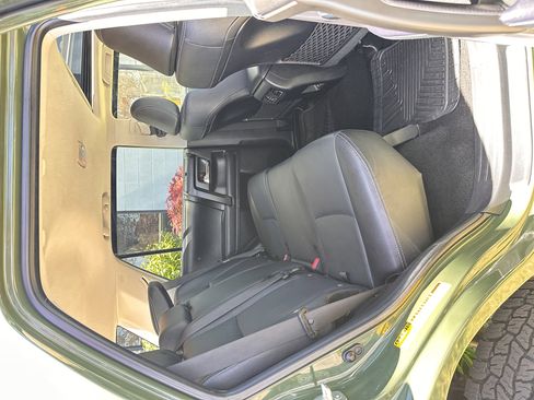 Used 2022 Toyota 4Runner Limited AWD/4WD image 25