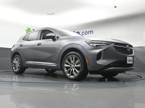 Used 2022 Buick Envision Avenir w/ Safety Package AWD/4WD image 28