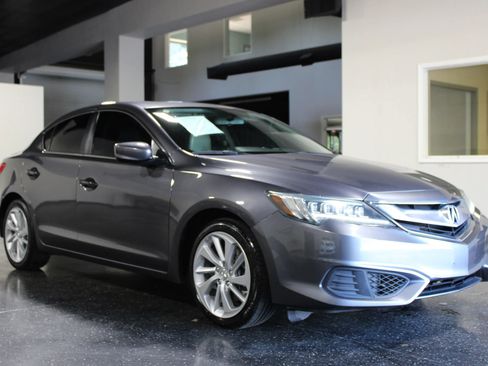 Used 2017 Acura ILX FWD image 34