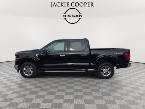 Used 2025 Ford F150 XLT w/ Equipment Group 301A Standard AWD/4WD image 8