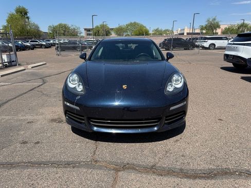 Used 2016 Porsche Panamera S RWD image 2