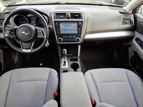 Used 2018 Subaru Outback 2.5i Premium image 10
