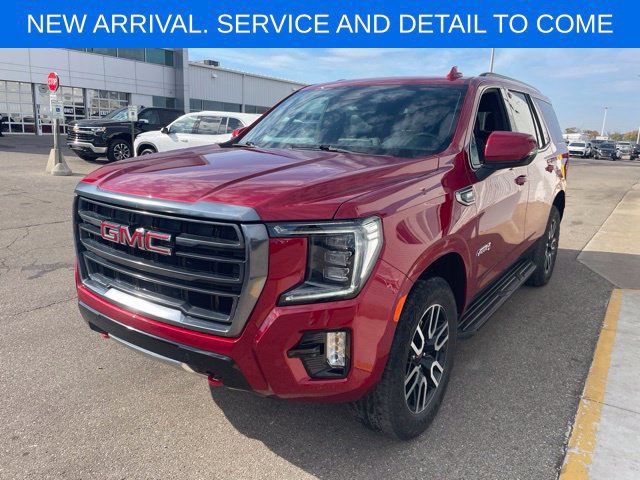 Used 2023 GMC Yukon AT4 w/ LPO, Floor Liner Package AWD/4WD image 3