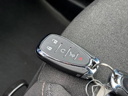 Used 2019 Chevrolet Equinox LT AWD/4WD image 27