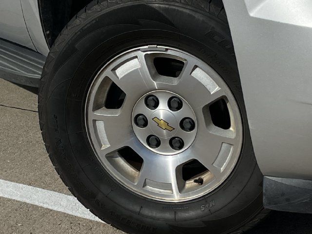 Used 2014 Chevrolet Tahoe LT RWD image 8