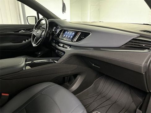 Used 2023 Buick Enclave Essence w/ Sport Touring Edition image 28