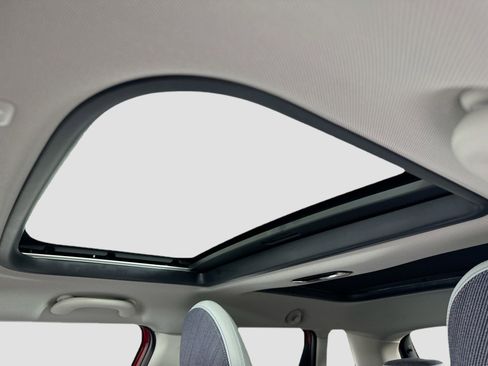 Certified 2025 MINI Cooper S image 18