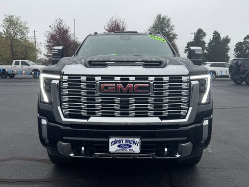 Used 2024 GMC Sierra 2500 Denali w/ Denali Reserve Package image 29