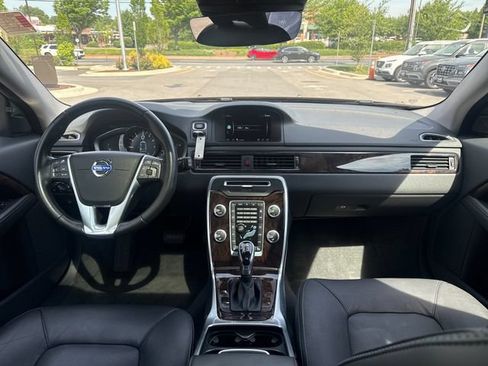Used 2015 Volvo XC70 T5 Platinum FWD image 12